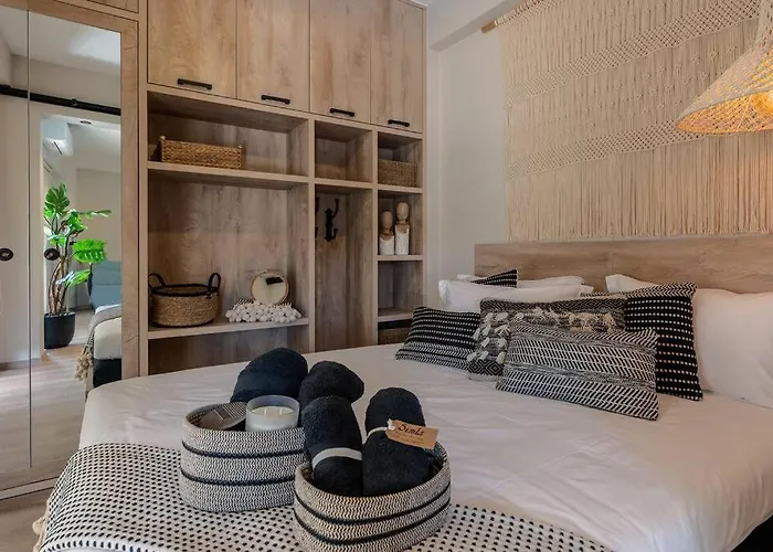 Enigma, A Lux And Boho City Apartment Downtown