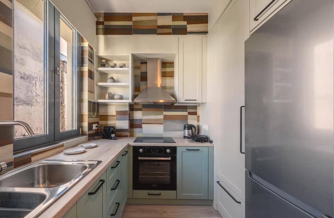 Apartment Enigma, A Lux And Boho Downtown Preveza